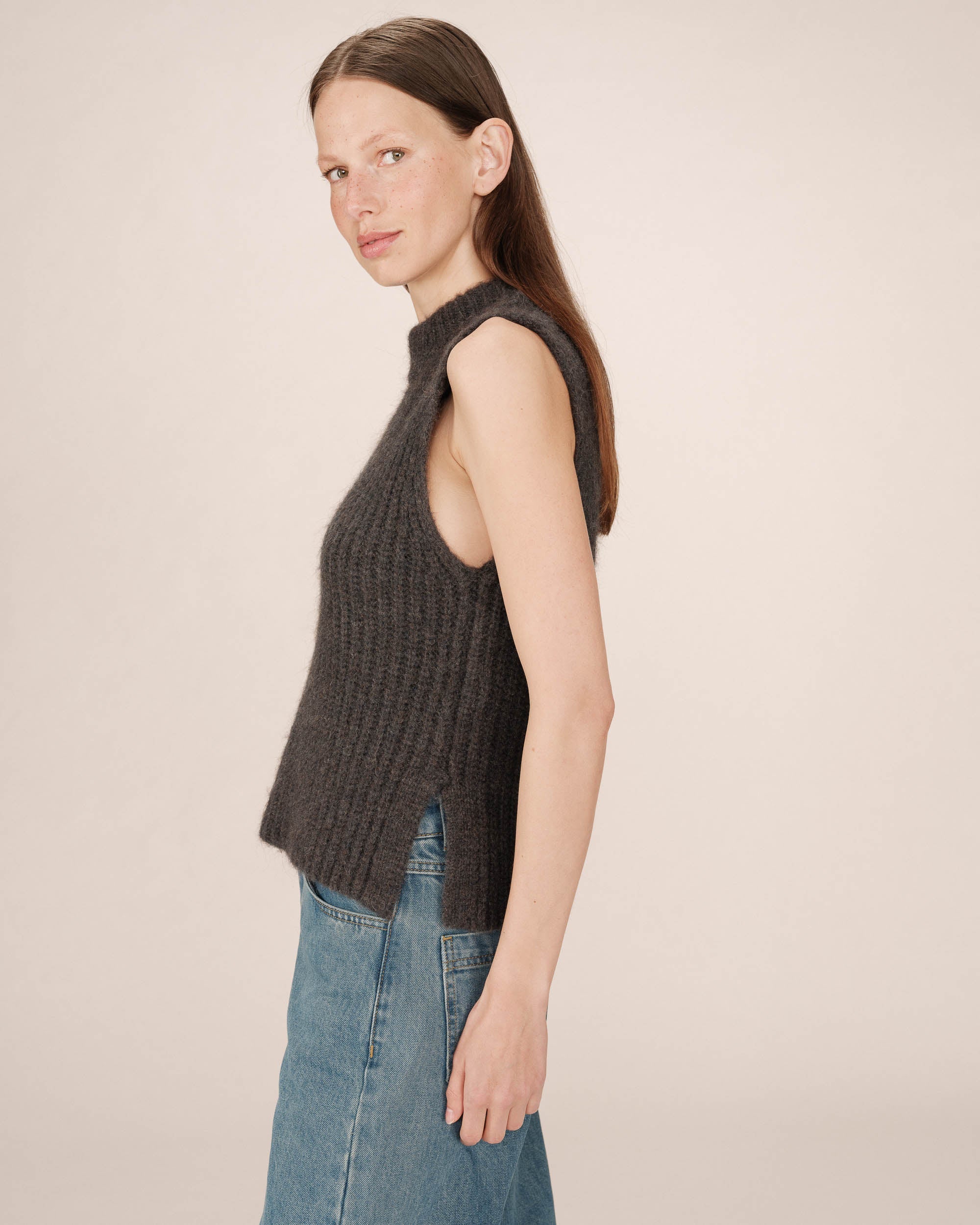 Pull Anthracite Sablon