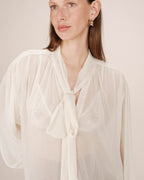 Blouse Col Lavallière Ecru Splendide