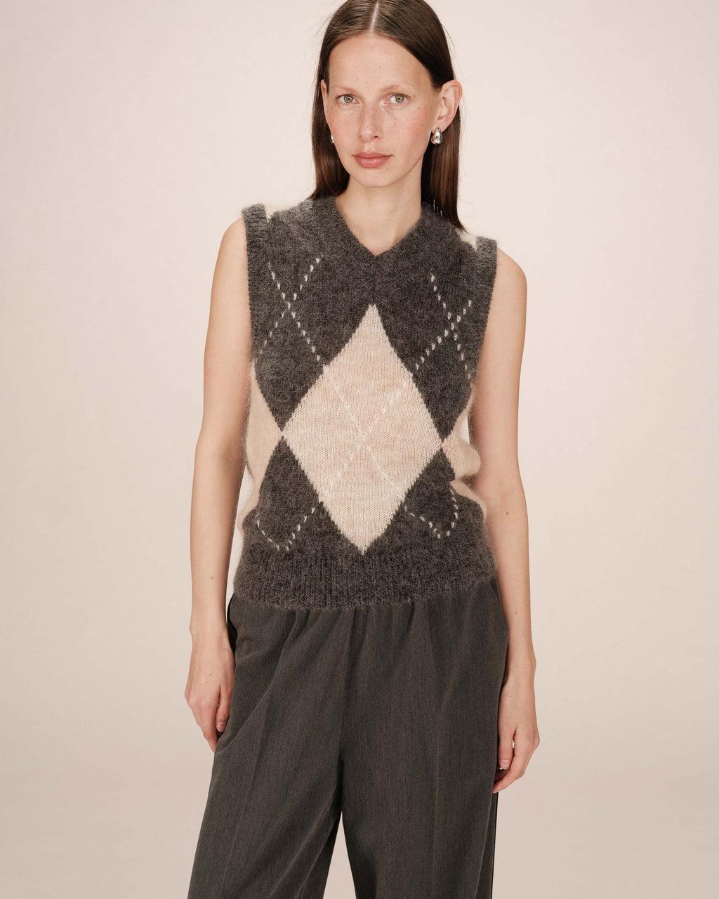 Pull Anthracite Salvo