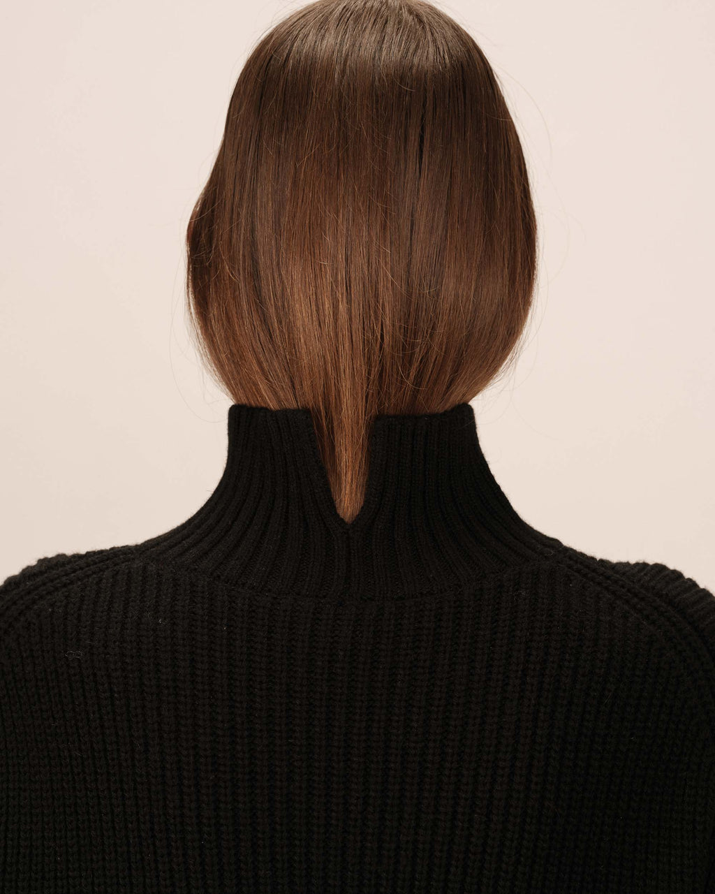 Pull Noir Sagan