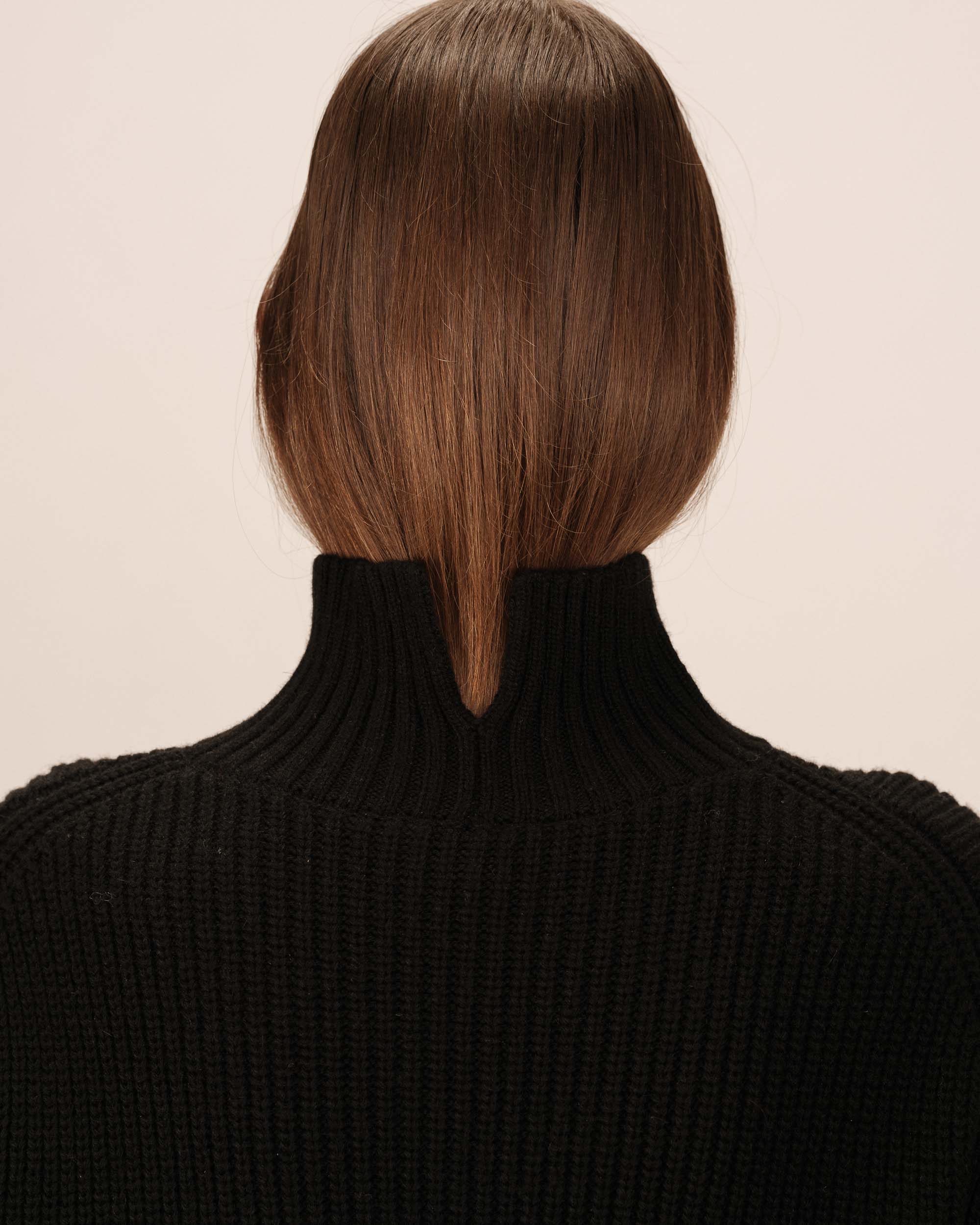 Pull Noir Sagan