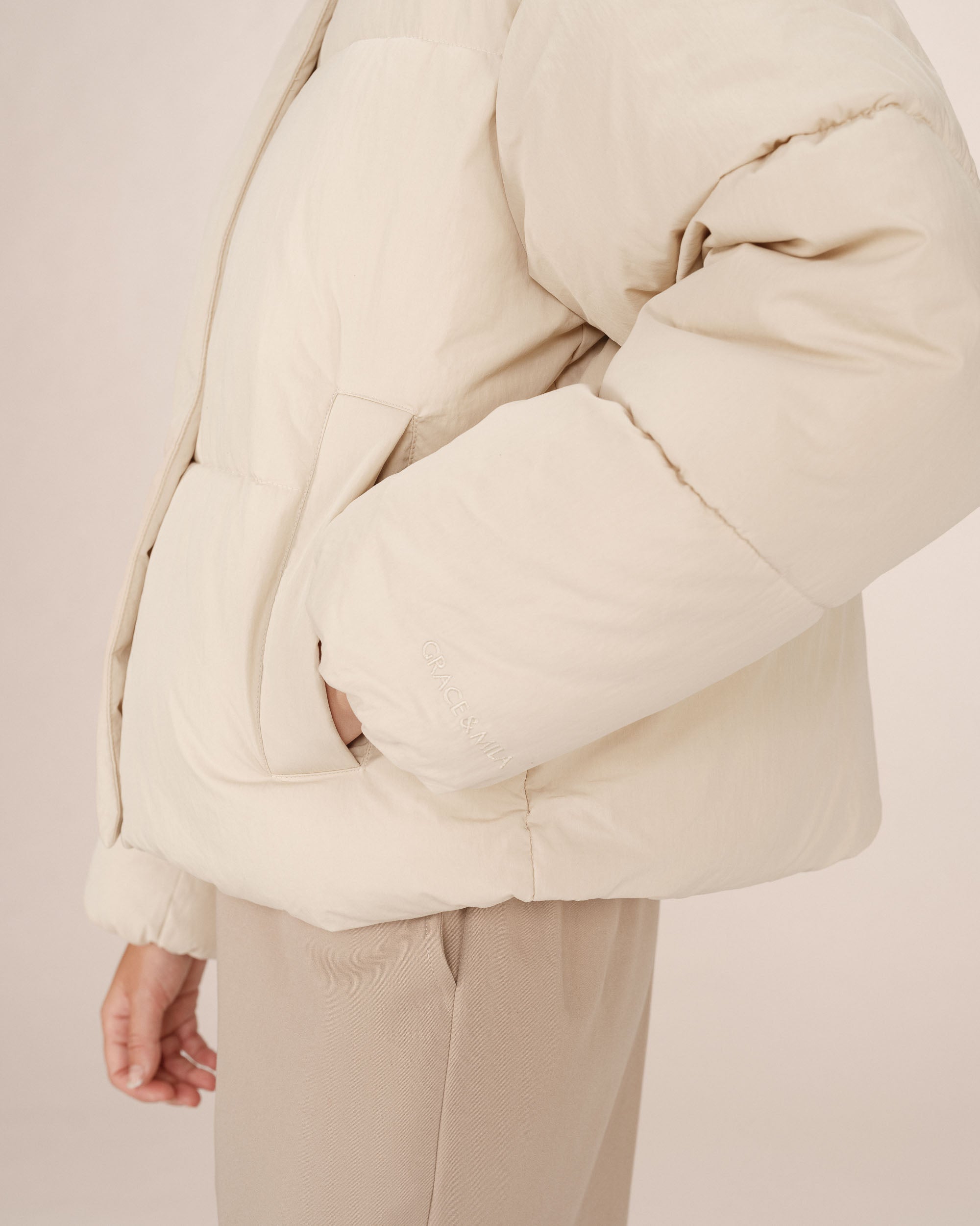 Doudoune Courte Beige Sonic