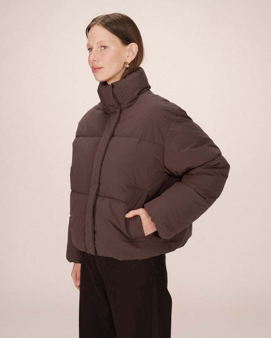 Sonic Short Puffer Jacket - Chocolate
