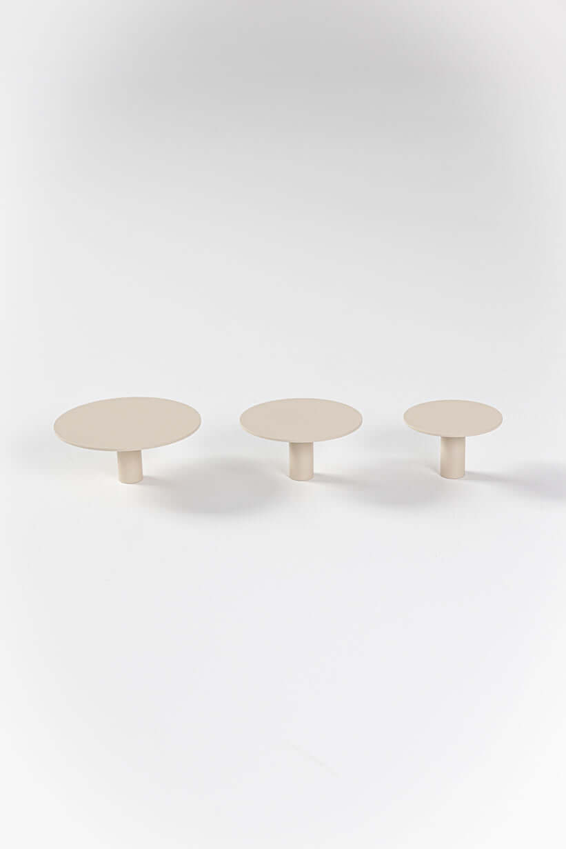 Wandhaken LOU (3er Set) in minimalistischer Form für vielseitige Nutzung in modernen Wohnräumen.