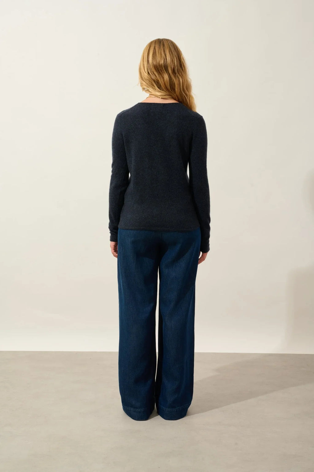 Pull Col V - Galise - Caviar