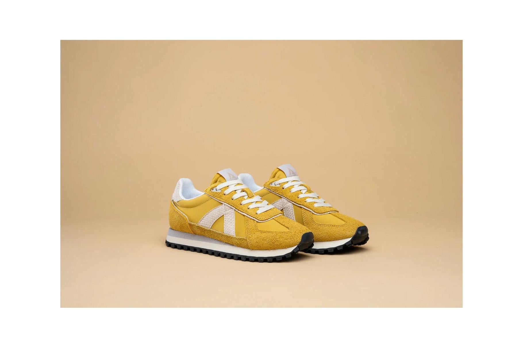 Gate Sneakers - Oak / Snake/Gold
