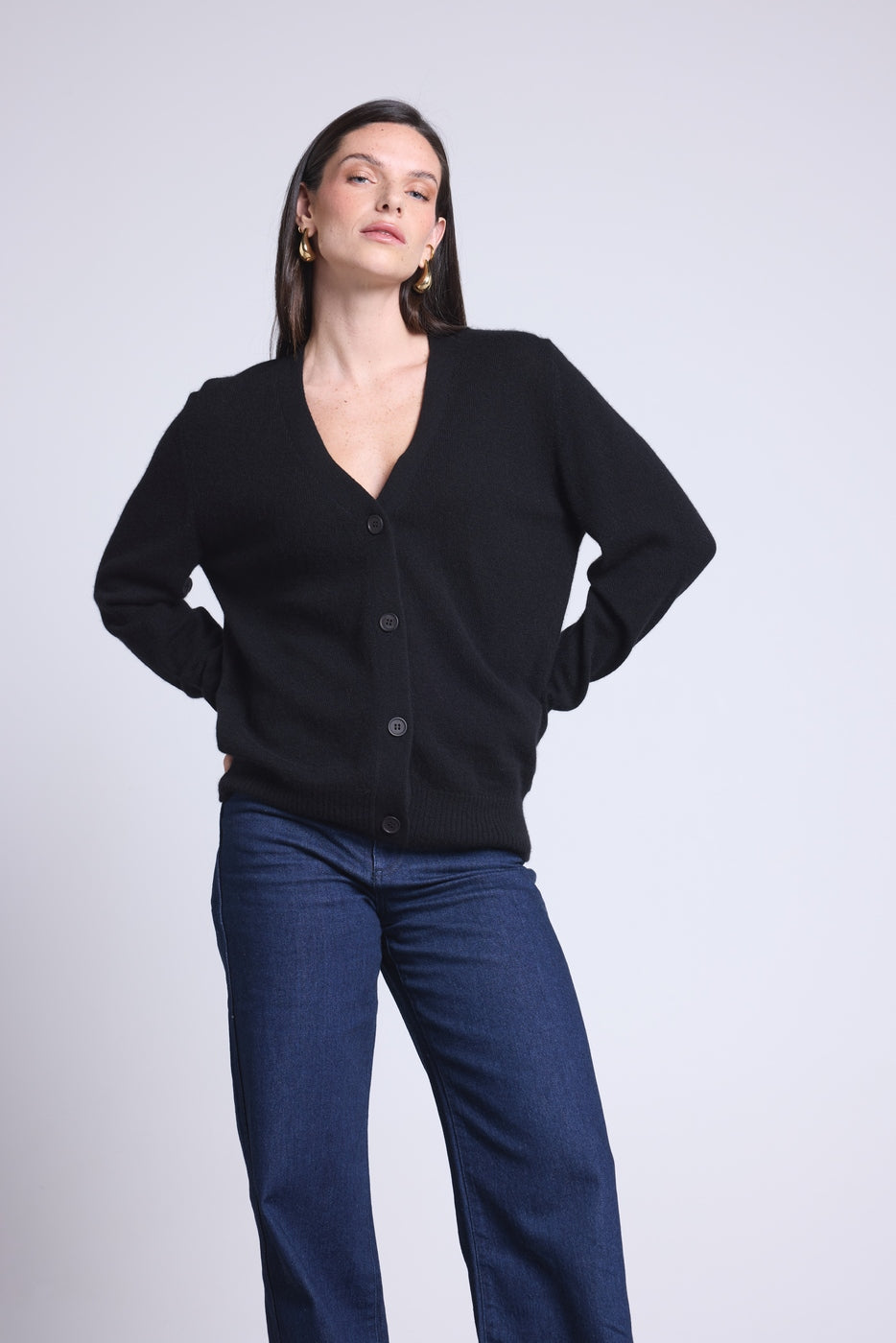 Cárdigan boyfriend con cuello en V Giada - Negro - Mujer