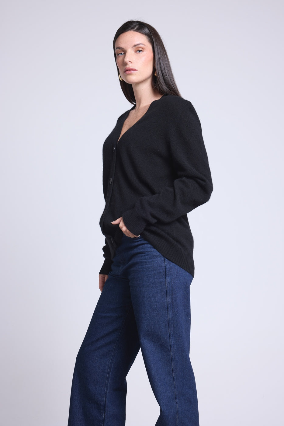 Cárdigan Boyfriend Cuello V Giada - Negro - Mujer