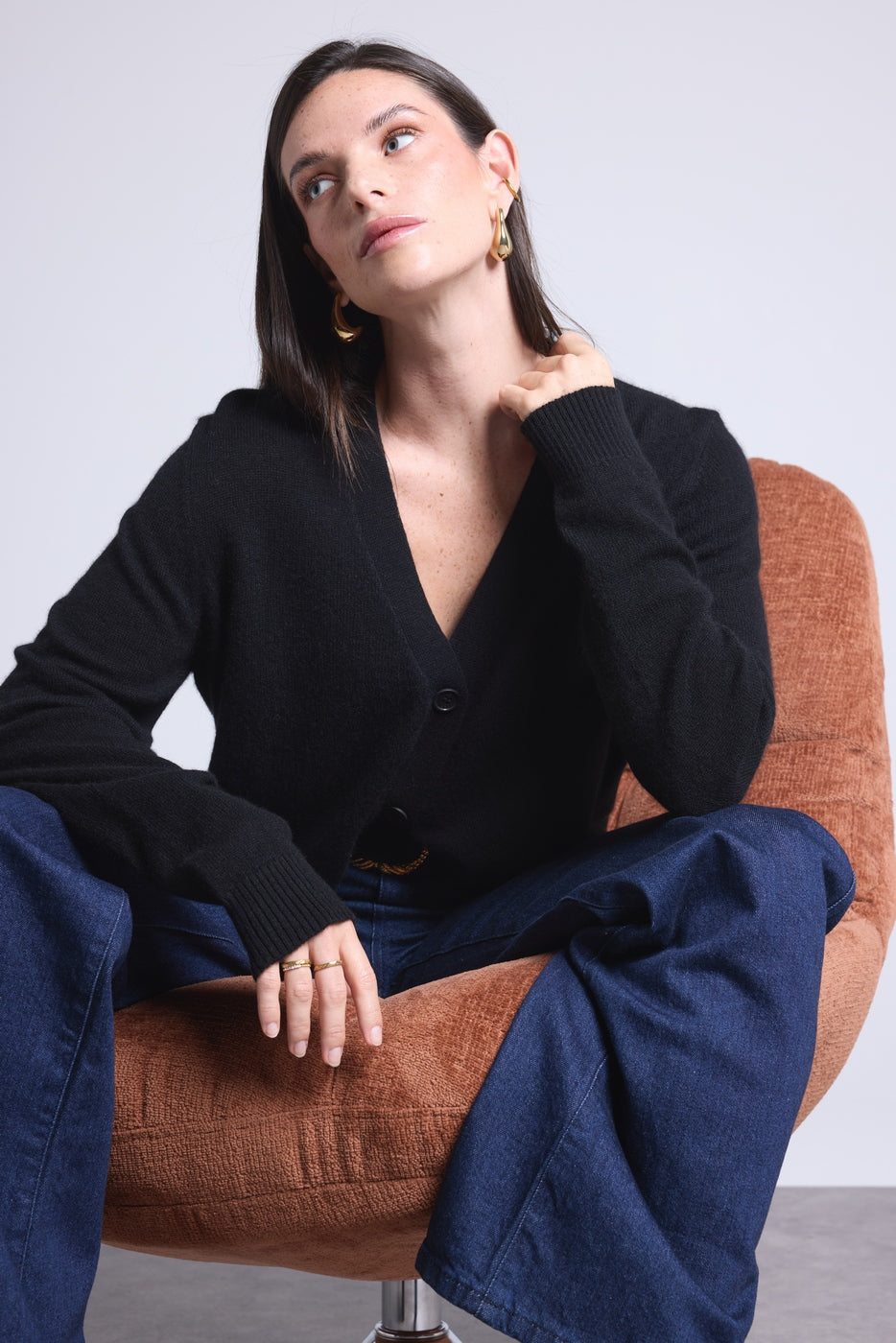 Cárdigan boyfriend con cuello en V Giada - Negro - Mujer