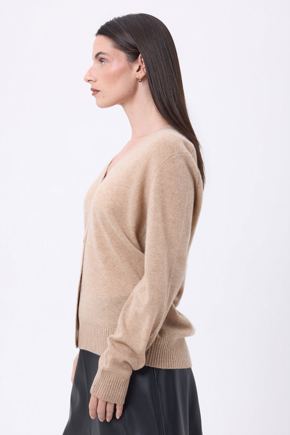 Cárdigan boyfriend con cuello en V Giada - Beige crema - Mujer