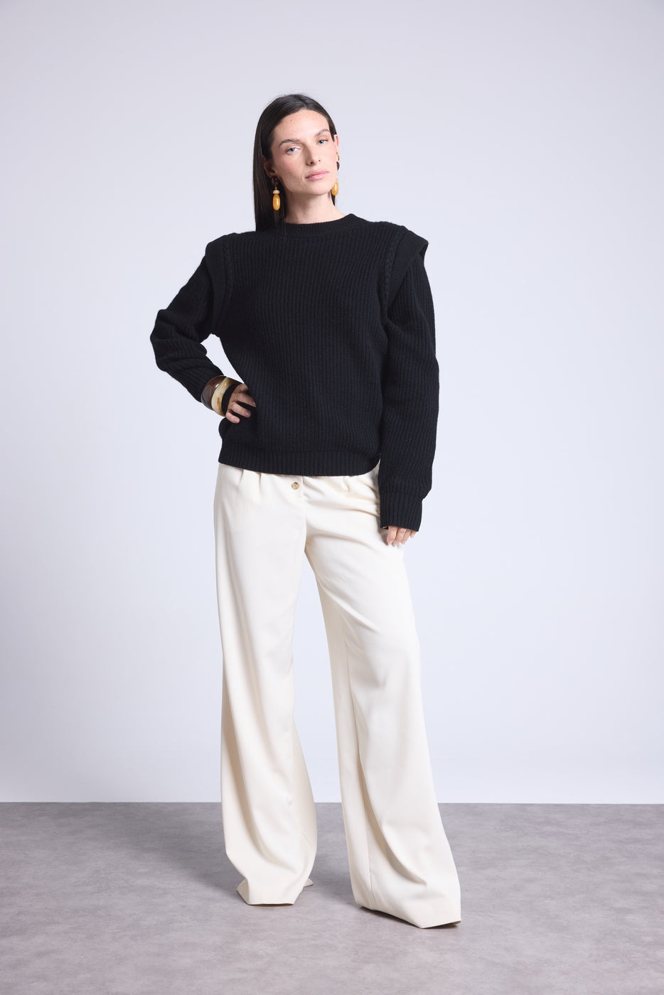 Jersey de cuello redondo con hombros estructurados Ginola - Negro - Mujer