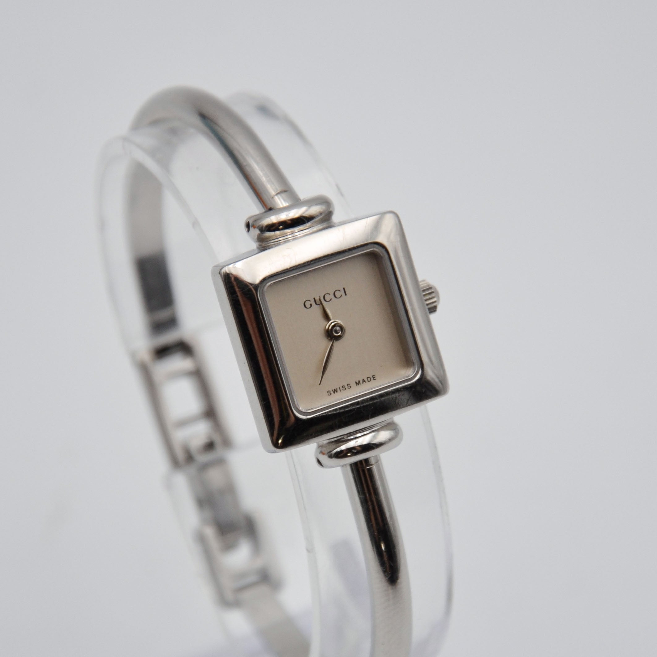 Gucci 1900L Women's Watch