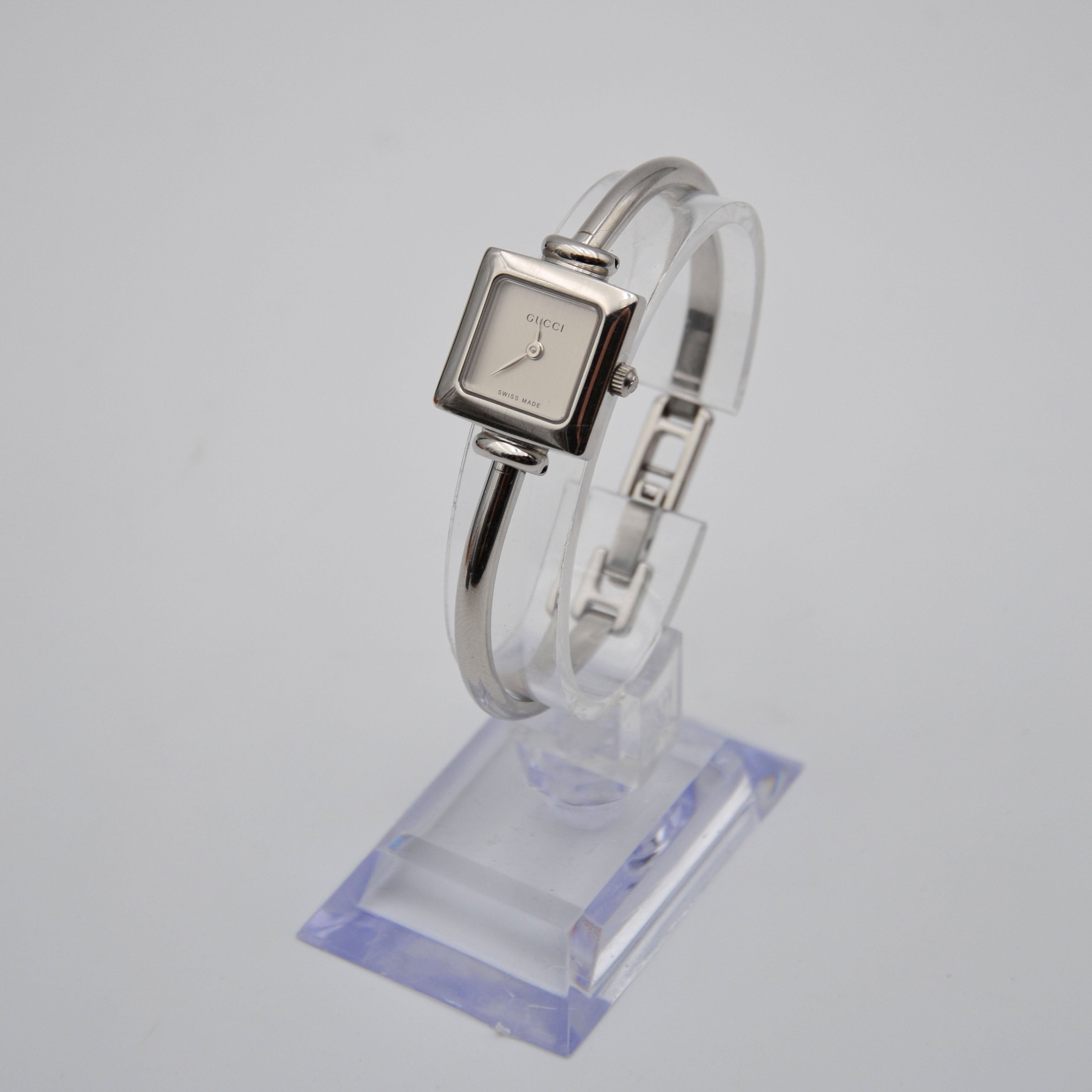 Gucci 1900L Women's Watch