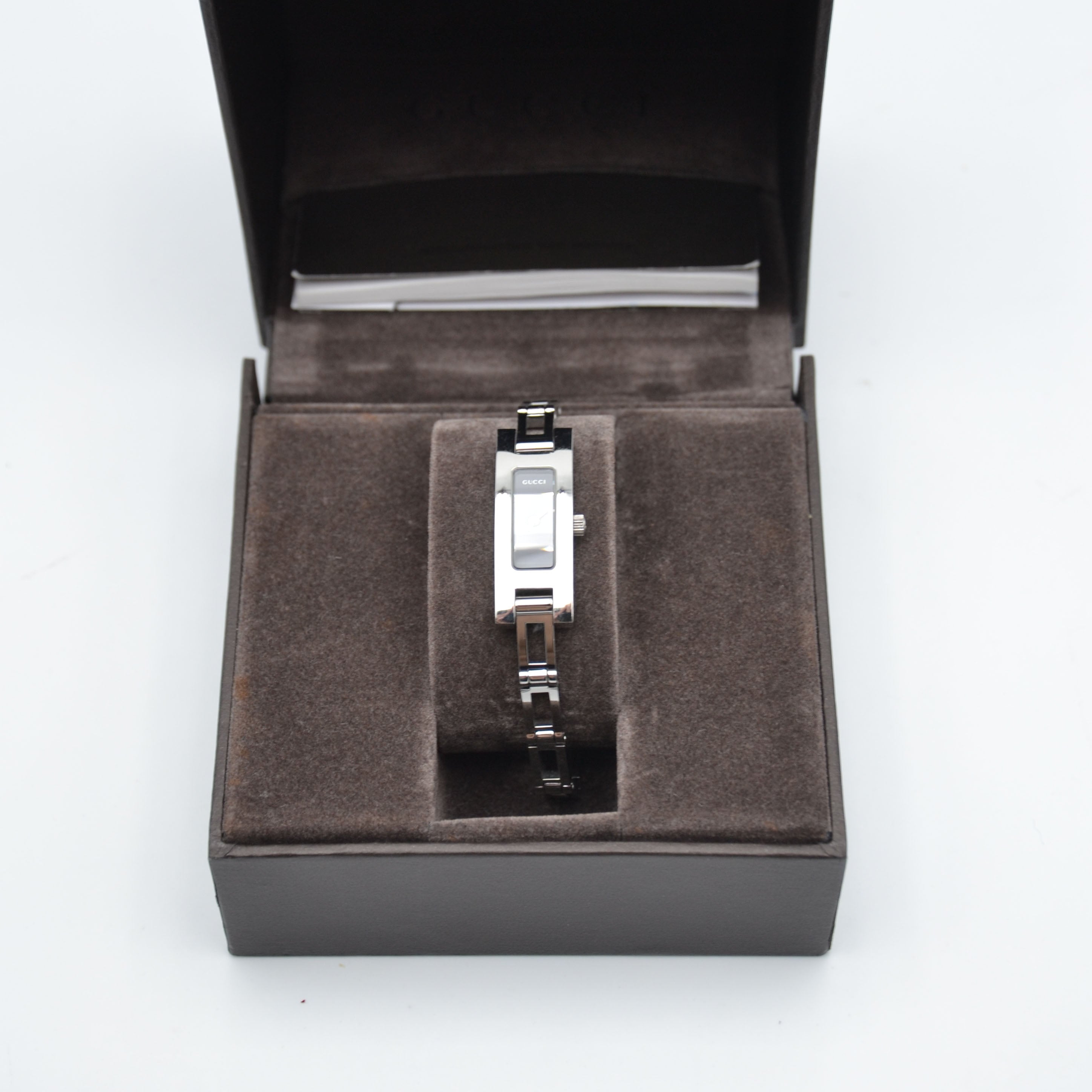 Montre Gucci 3900L
