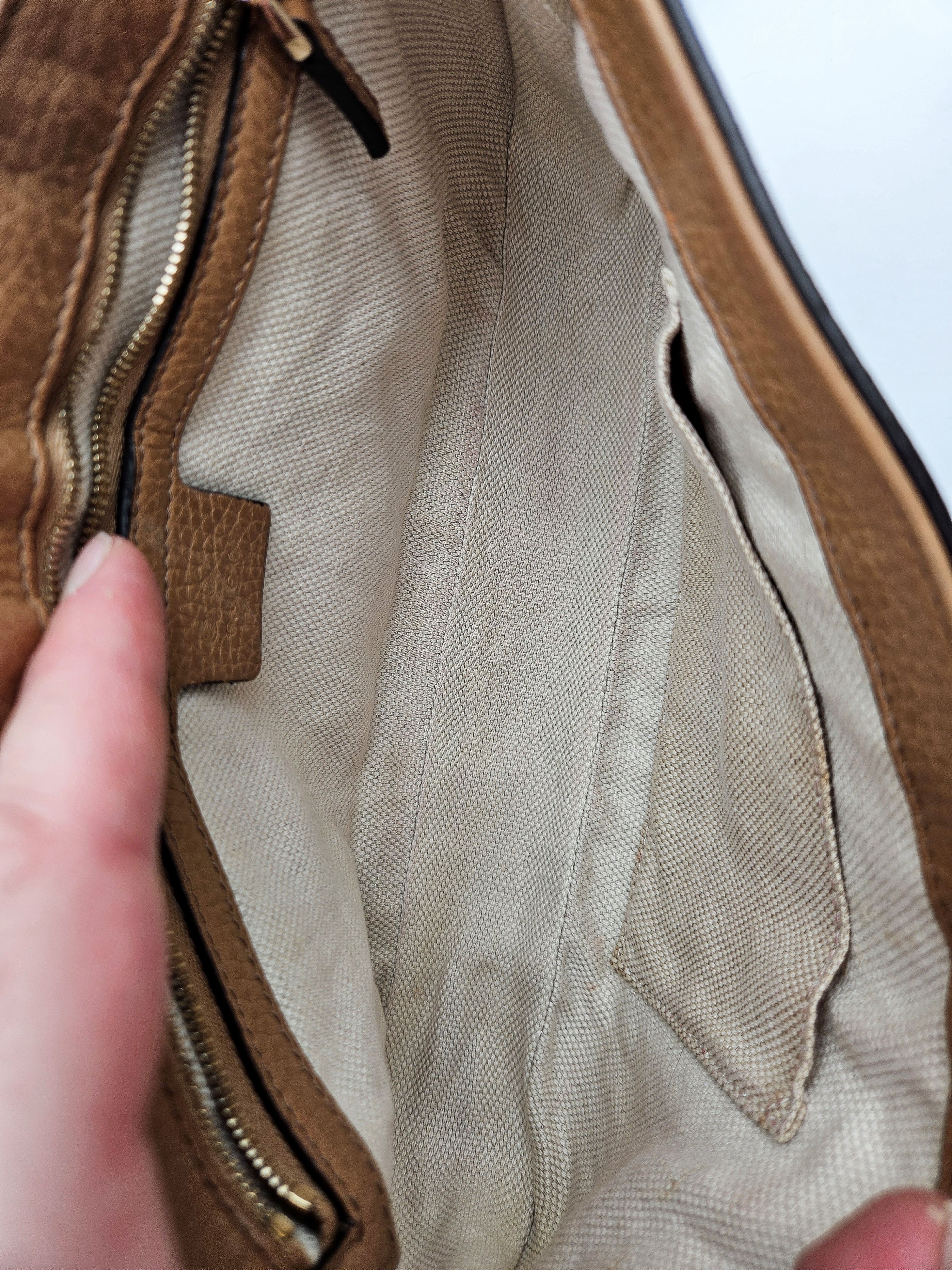 Pochette Gucci Soho En Cuir Grainé Beige