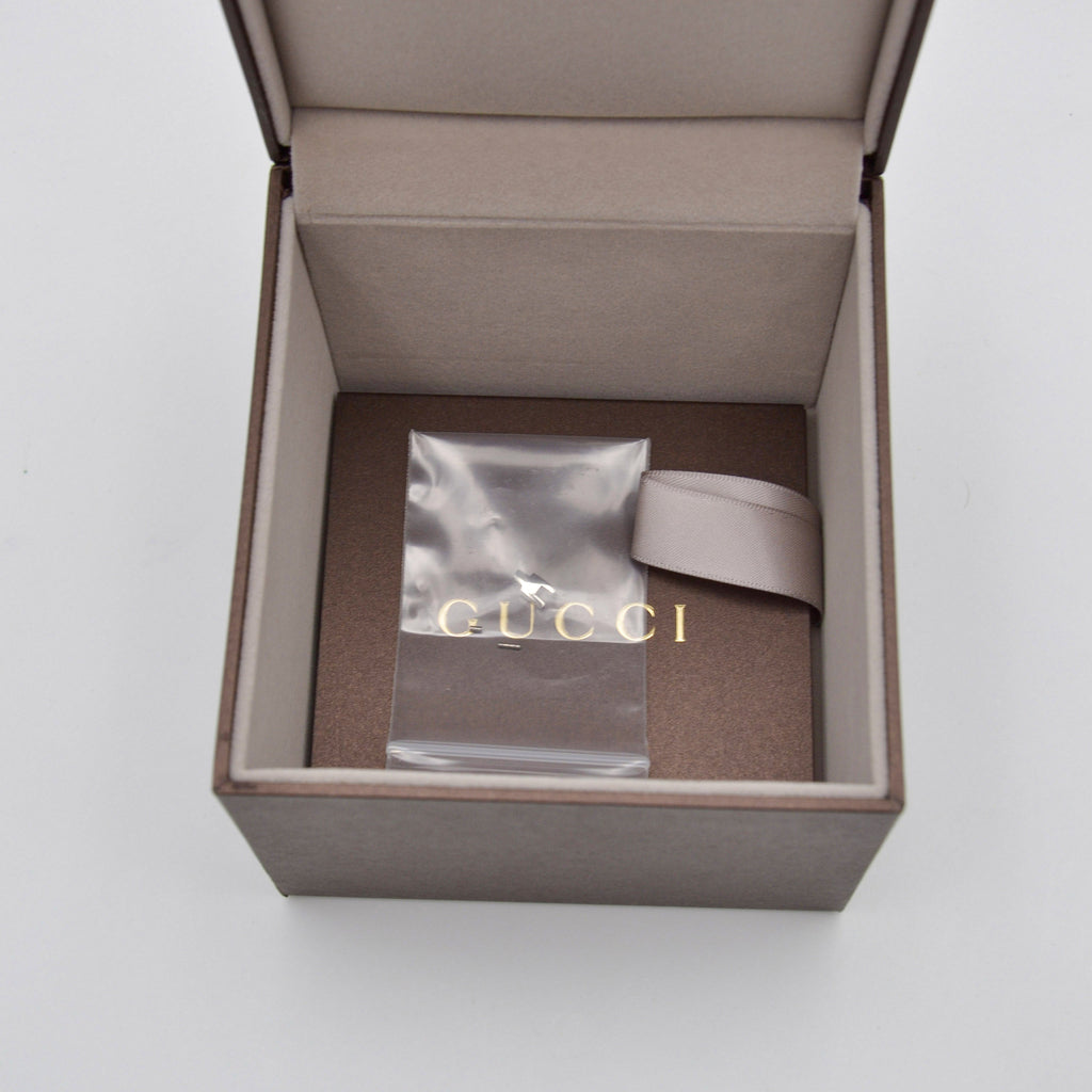 Gucci Tornabuoni Bangle Watch Mother-of-Pearl & Diamonds