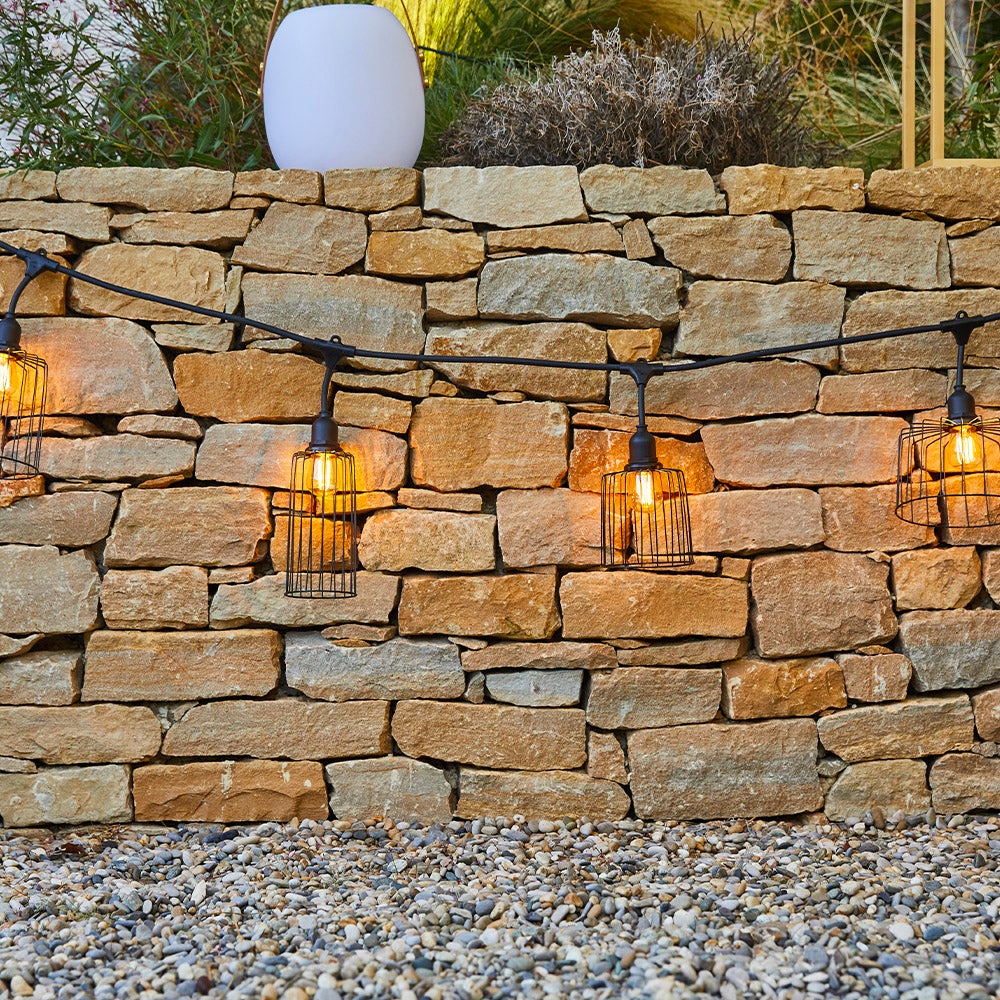 Nema - E27 Wired Garland - Steel - Black