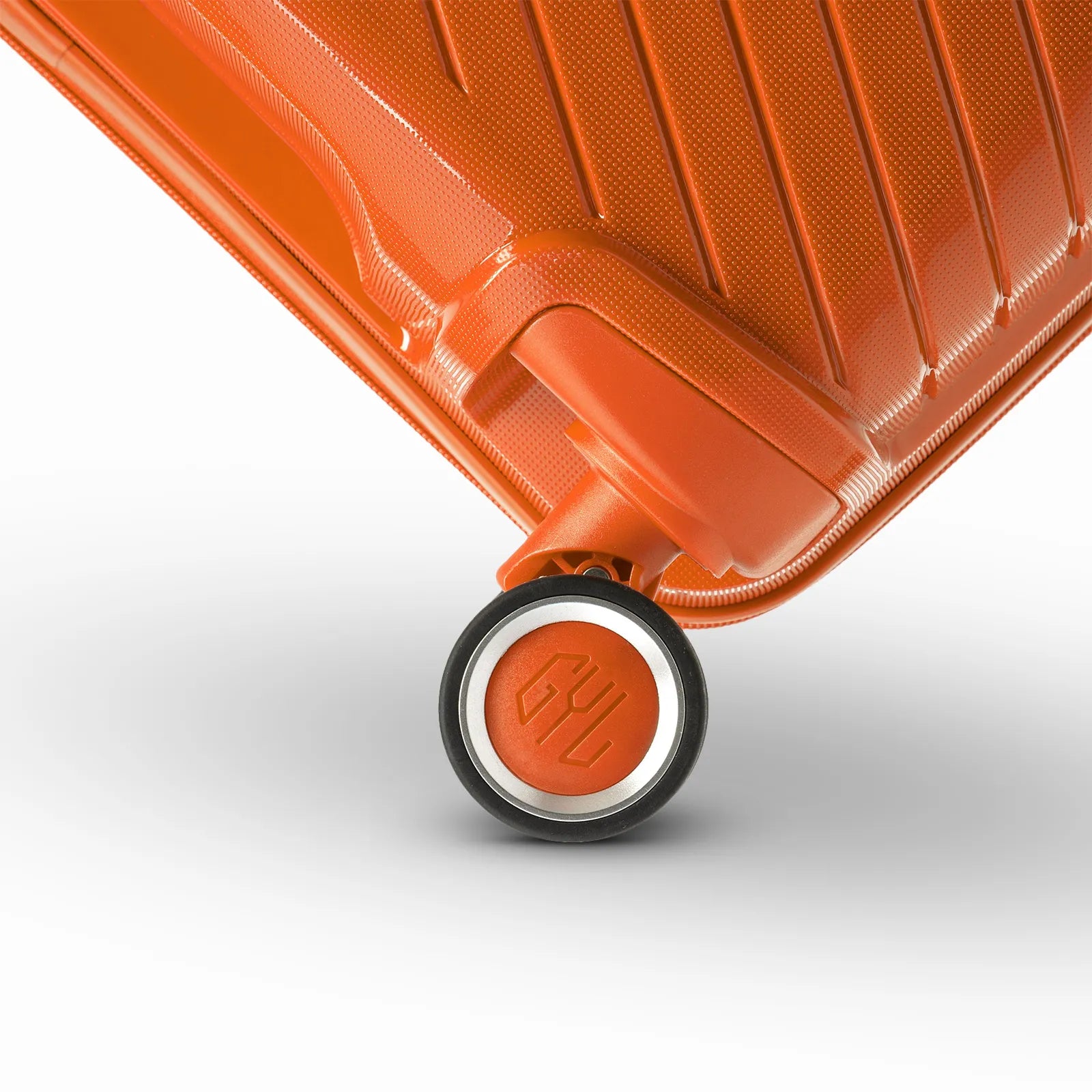 Signature Hard Hold Suitcase