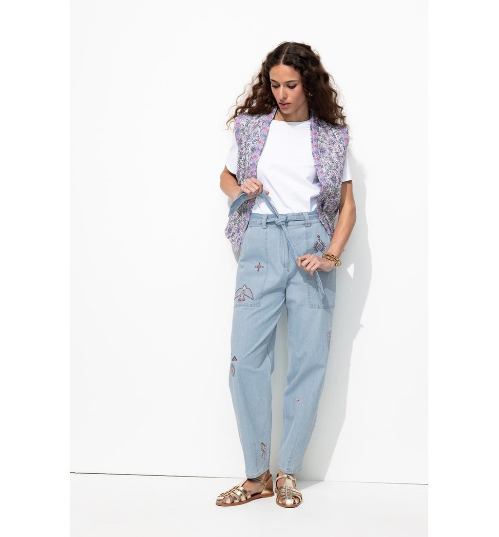 Women's Light Embroidered Jeans - Plain Dark Jeans