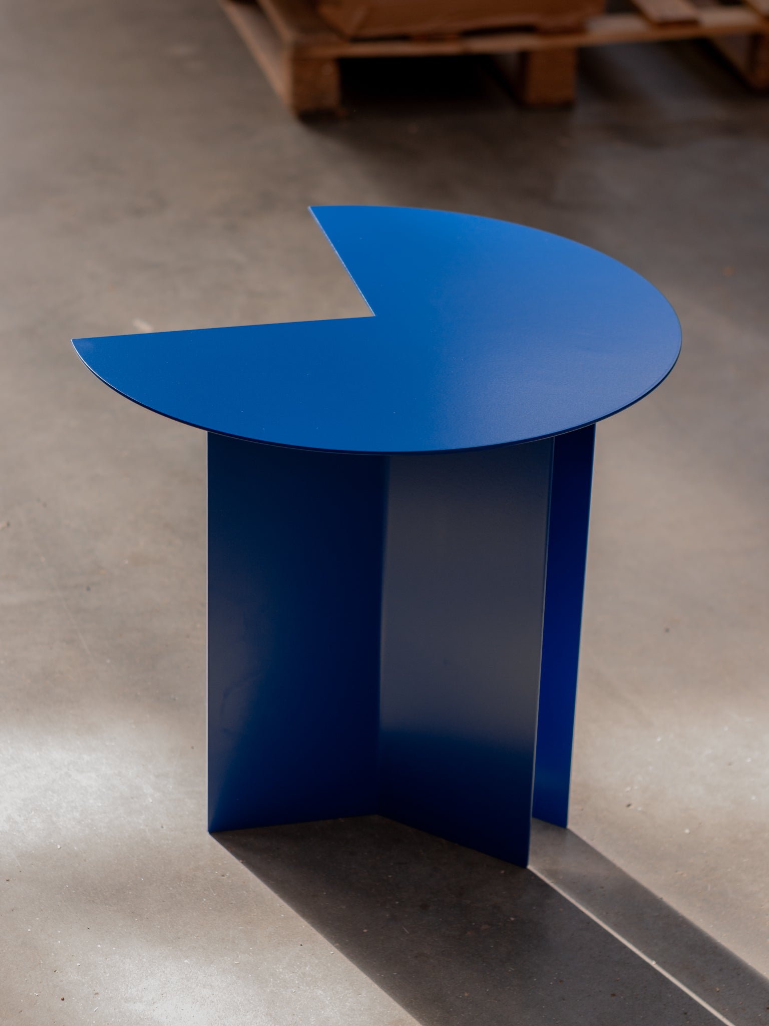 Table ¾ - Édition Métal