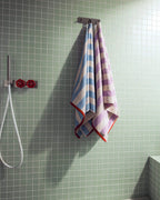 Serviette De Bain Gobo - Pastel Lilac / Rayures Larges