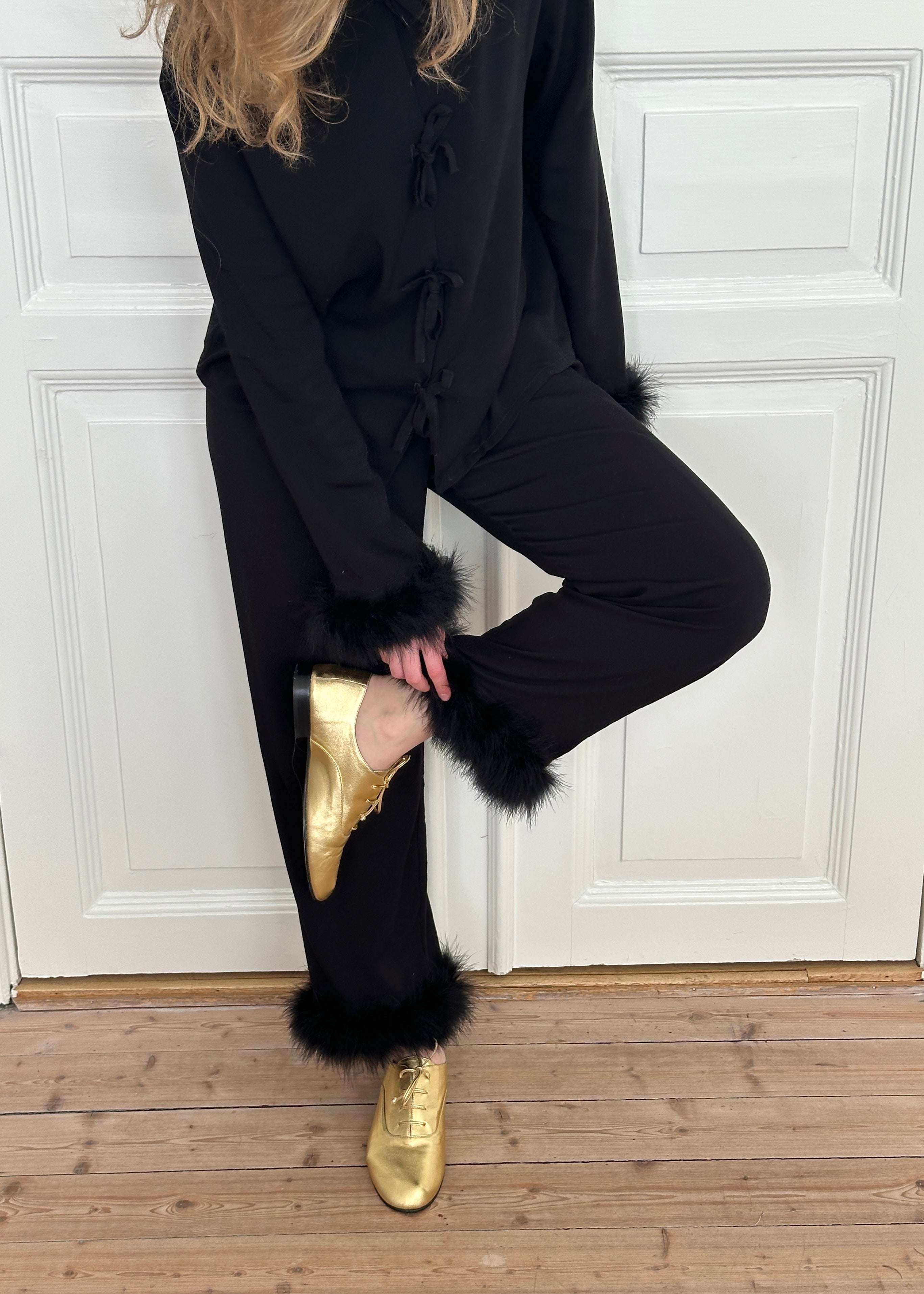 Capricorn Feathers Set - Black