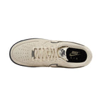 Nike Air Force 1 07 Sneakers - Beige, Black