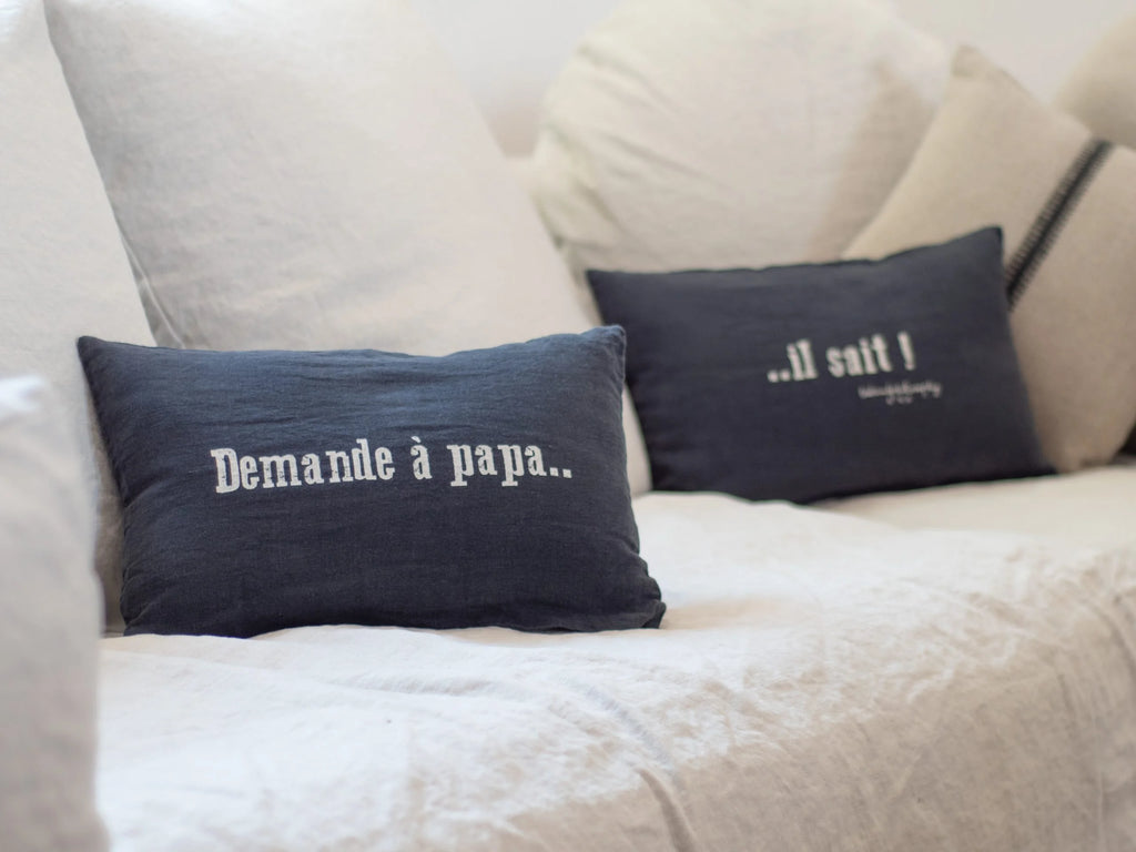 Housse De Coussin Sérigraphiée En Lin Lavé - Noir