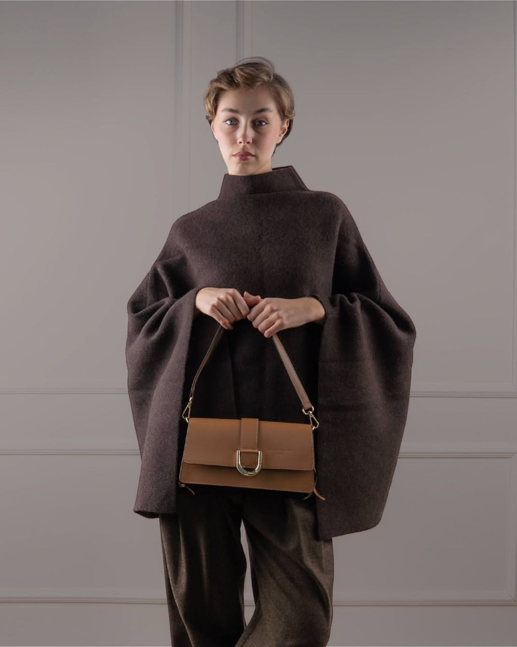 Hazel Shoulder Bag - Camel