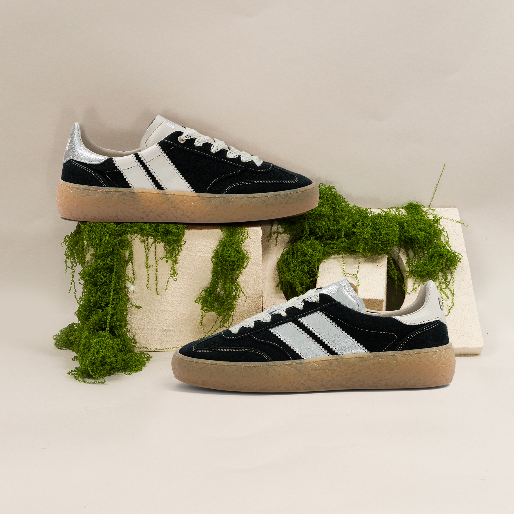 Black Romance Sneakers
