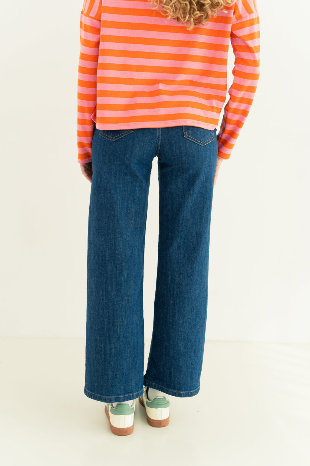 Naya Jeans pants