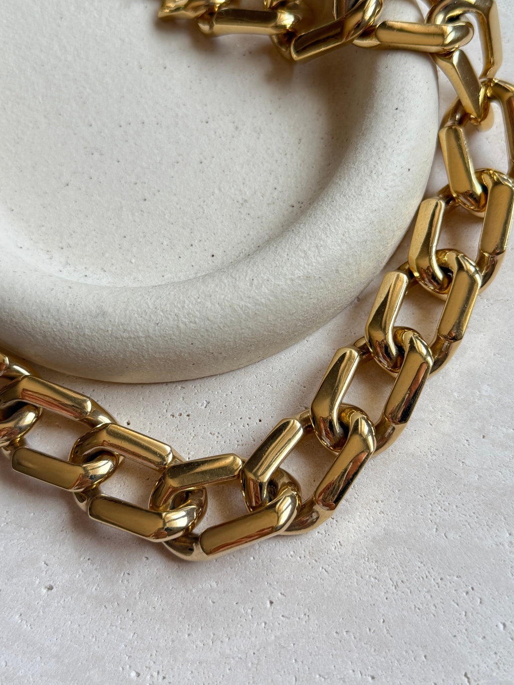 Vintage Rectangle Chunky Mesh Necklace
