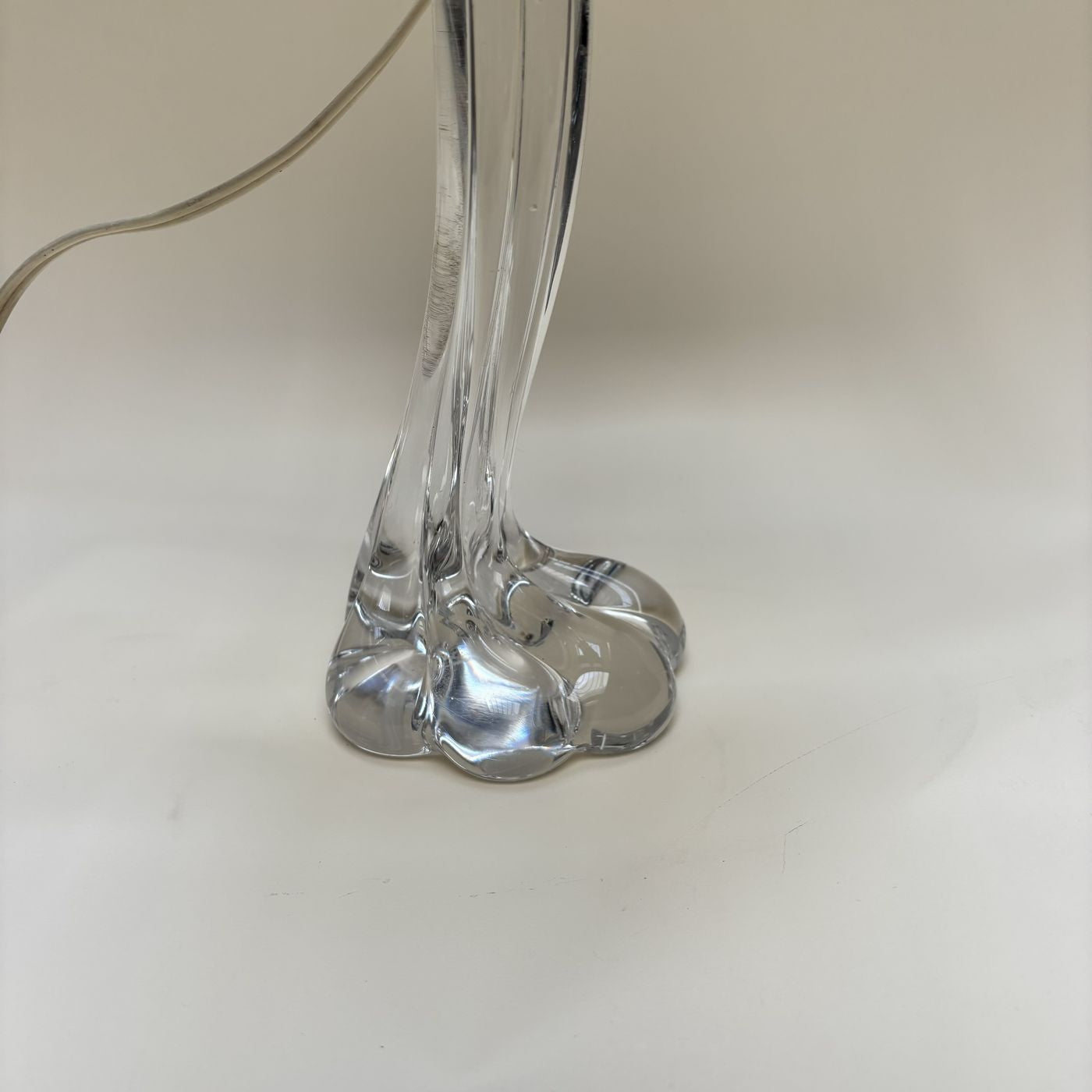 Pie De Lámpara Garra De Oso En Cristal Vintage