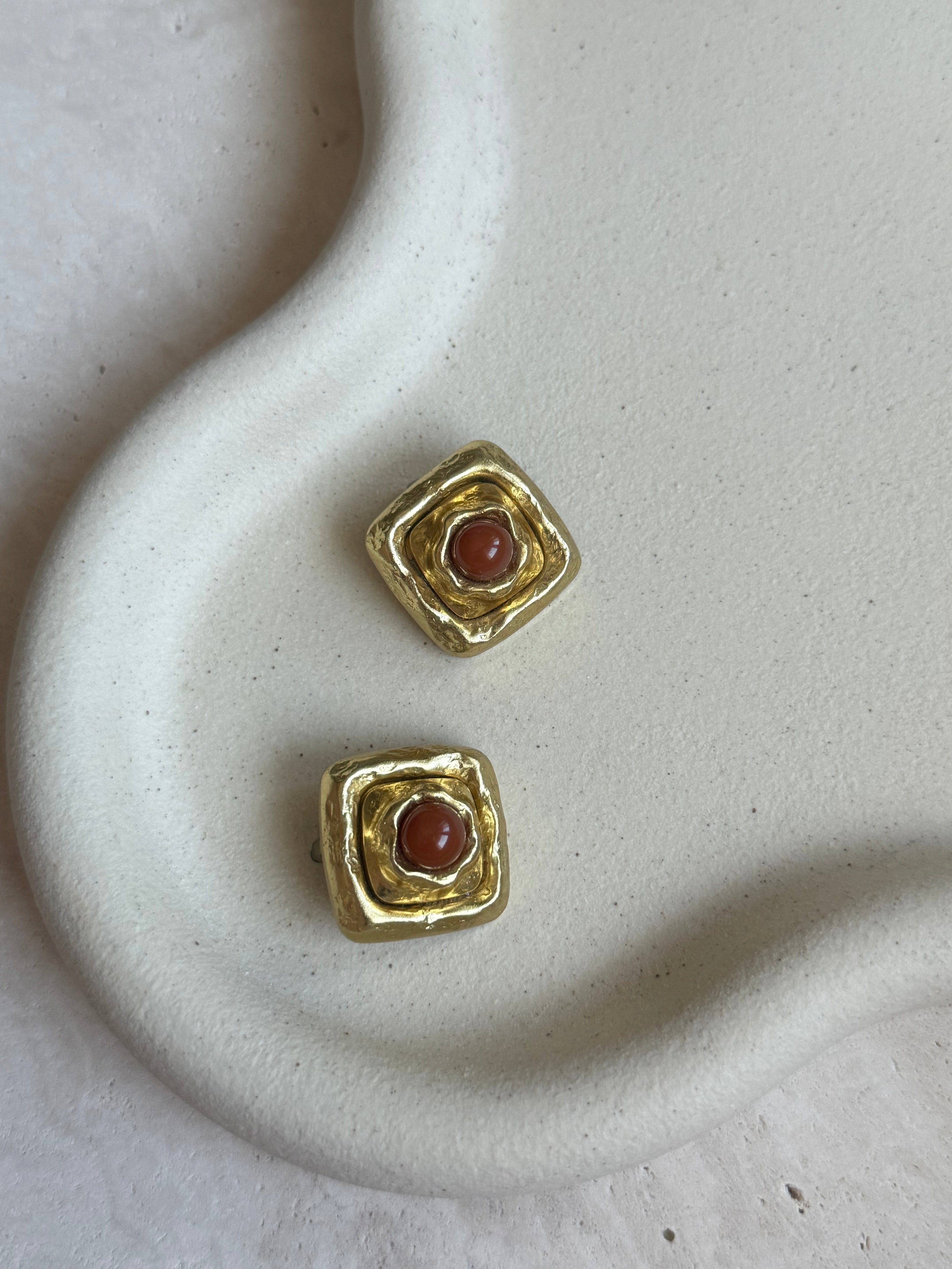 Pendientes cuadrados vintage de terracota