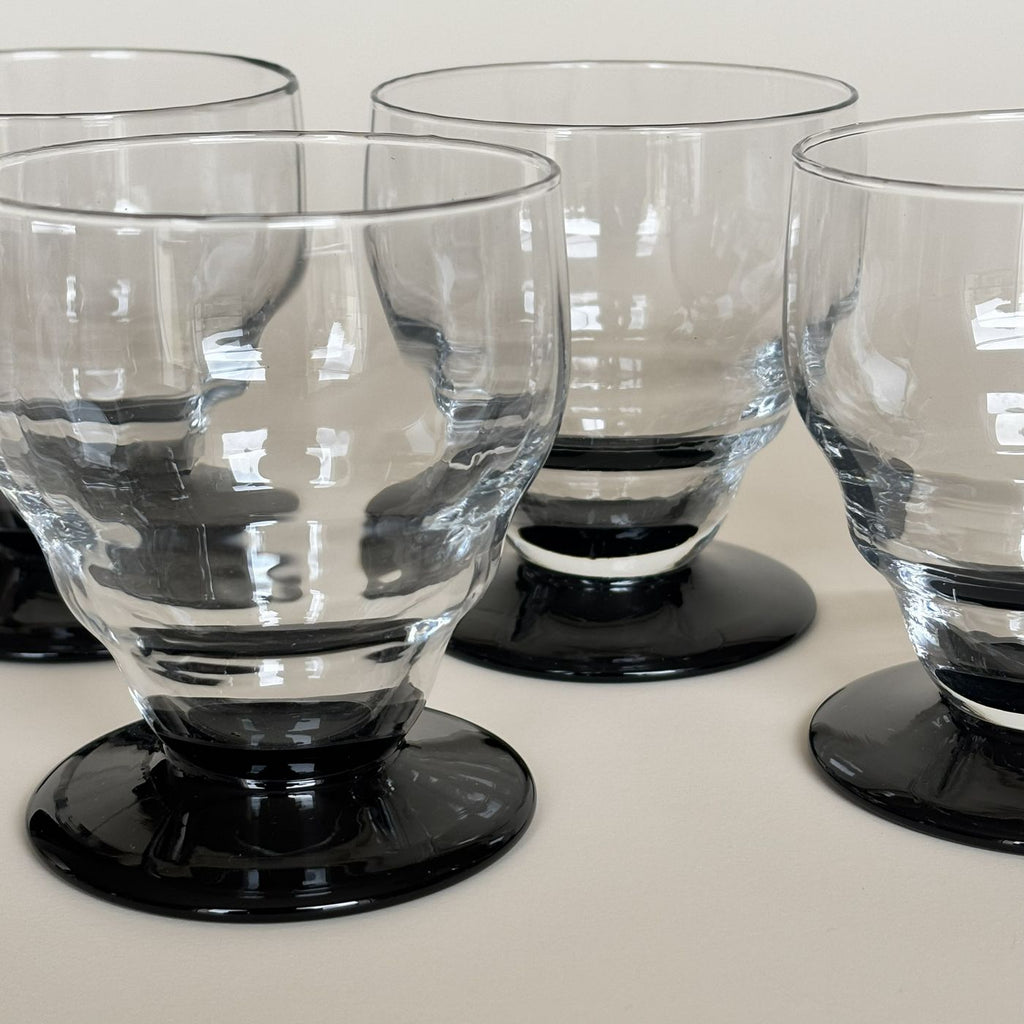4 Copas Con Pie Negro