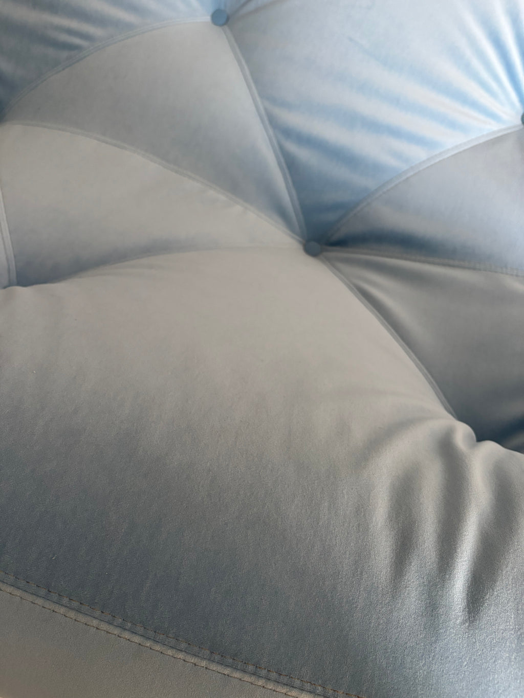 Sofá de 2 plazas Kali azul de Michel Ducaroy para Ligne Roset