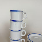 Ensemble De 6 Tasses Et Soucoupes
