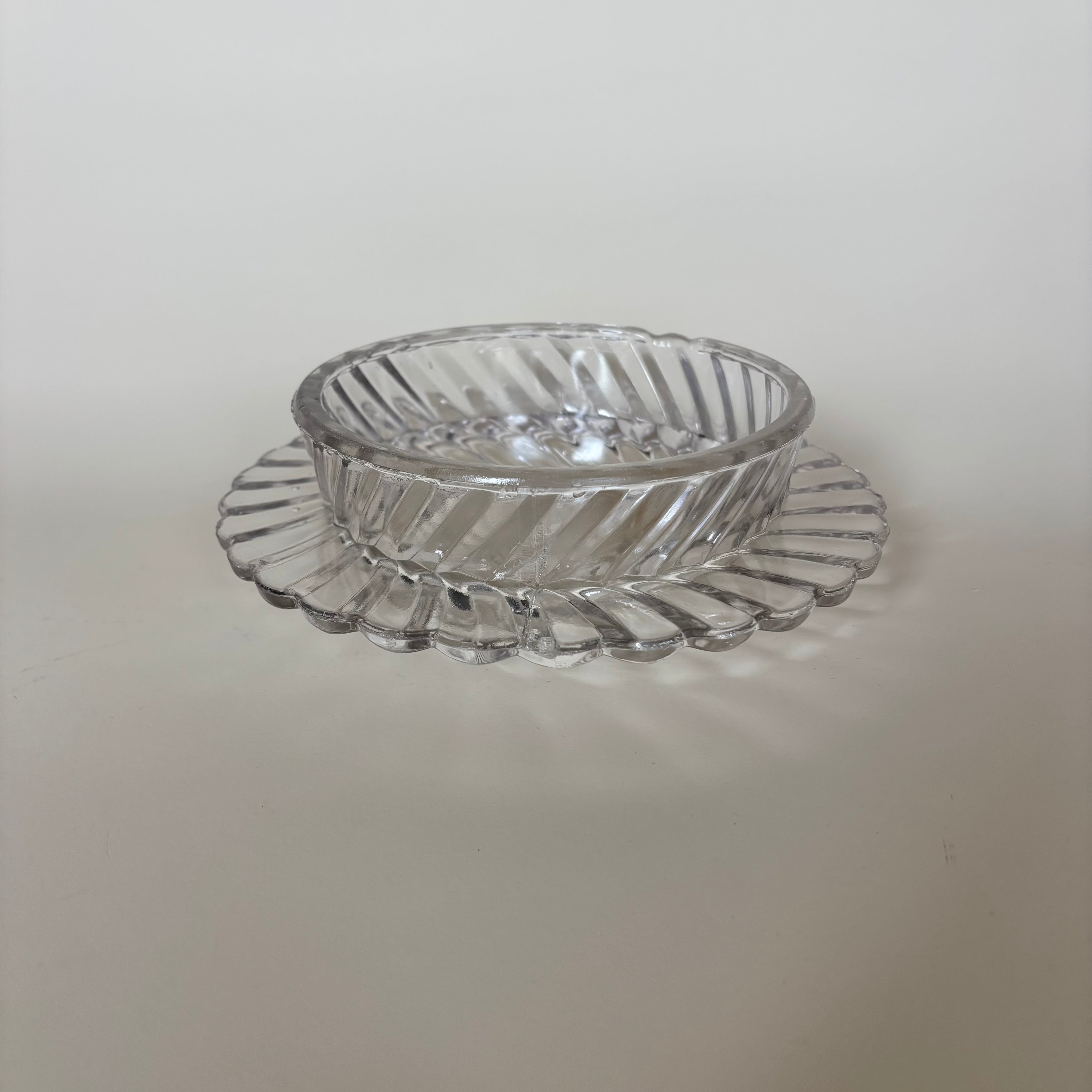 Petit Plat En Verre Portieux