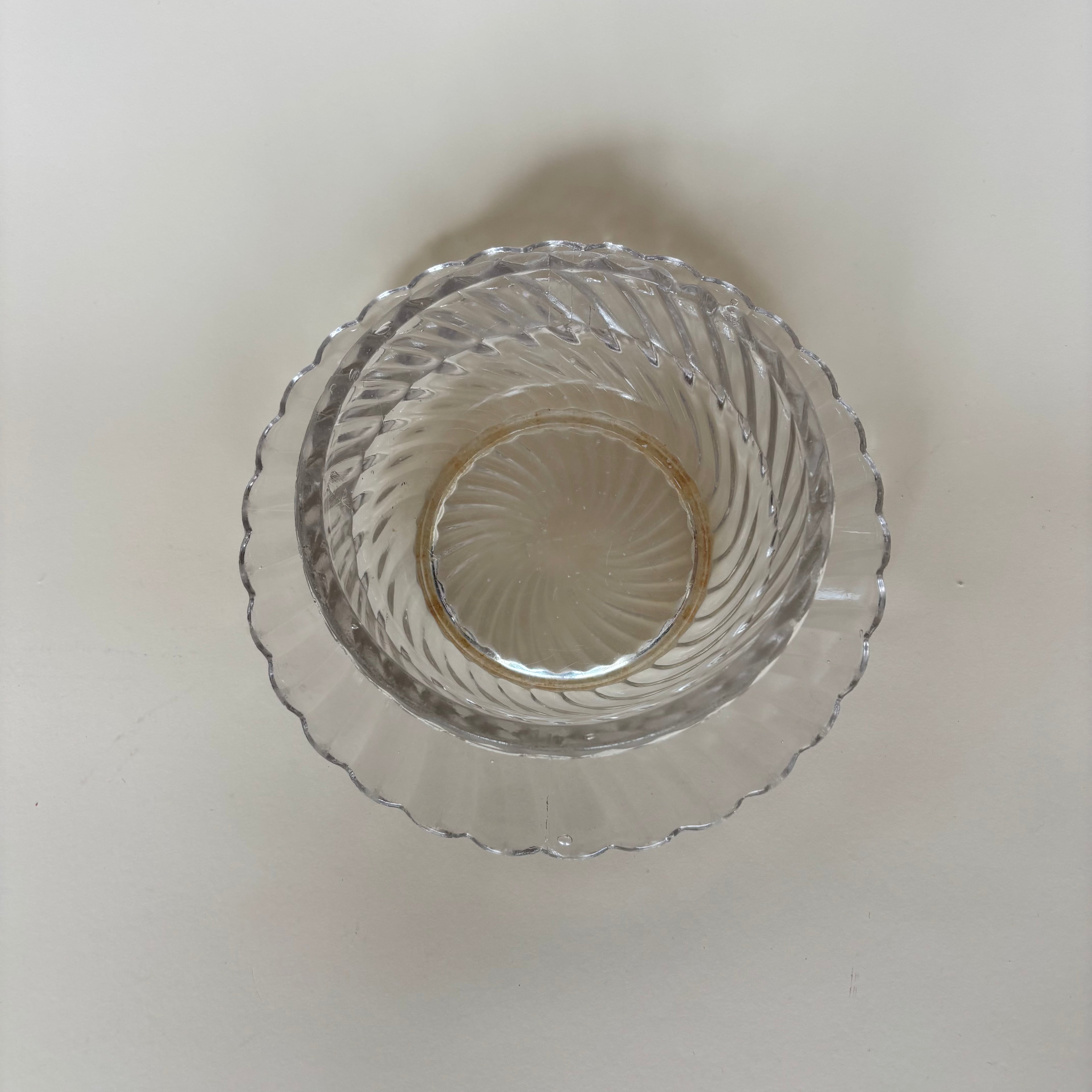 Petit Plat En Verre Portieux