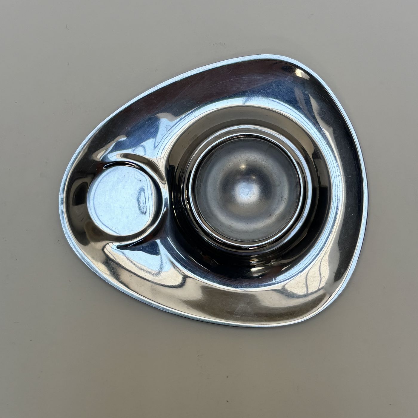 Coquetier En Métal Vintage