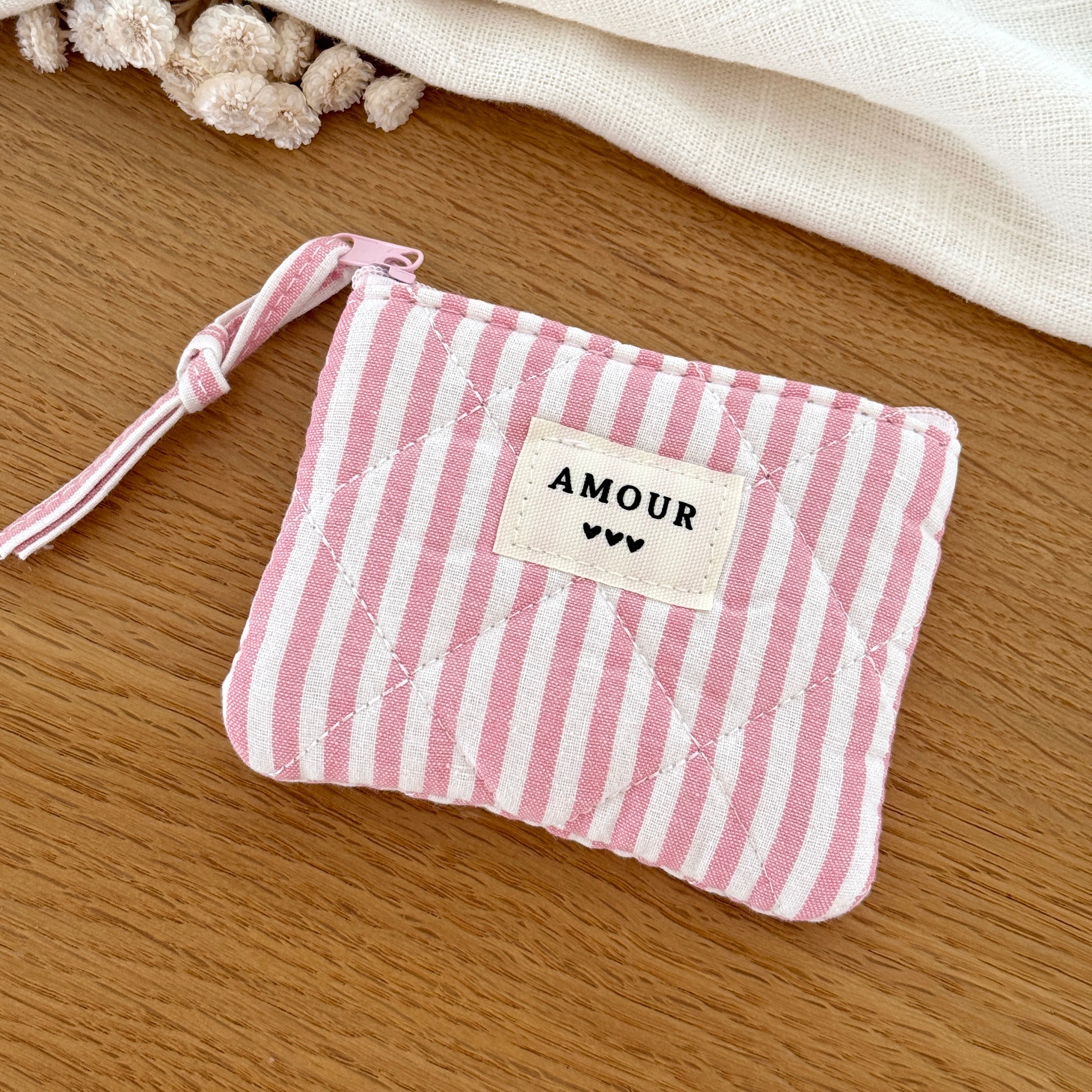 Small Love Pouch - pink