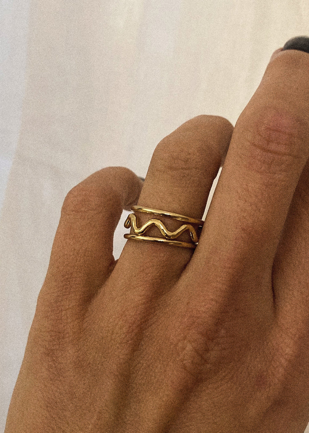 Zig Ring