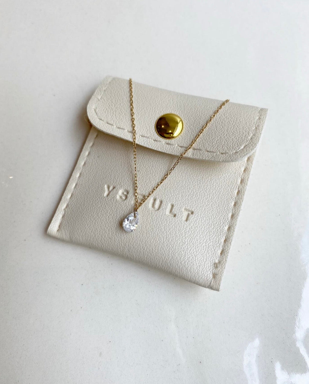 Collier Sasha