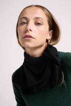 Pañuelo Cuadrado Con Flecos Unisex Irma De Cachemira - Negro