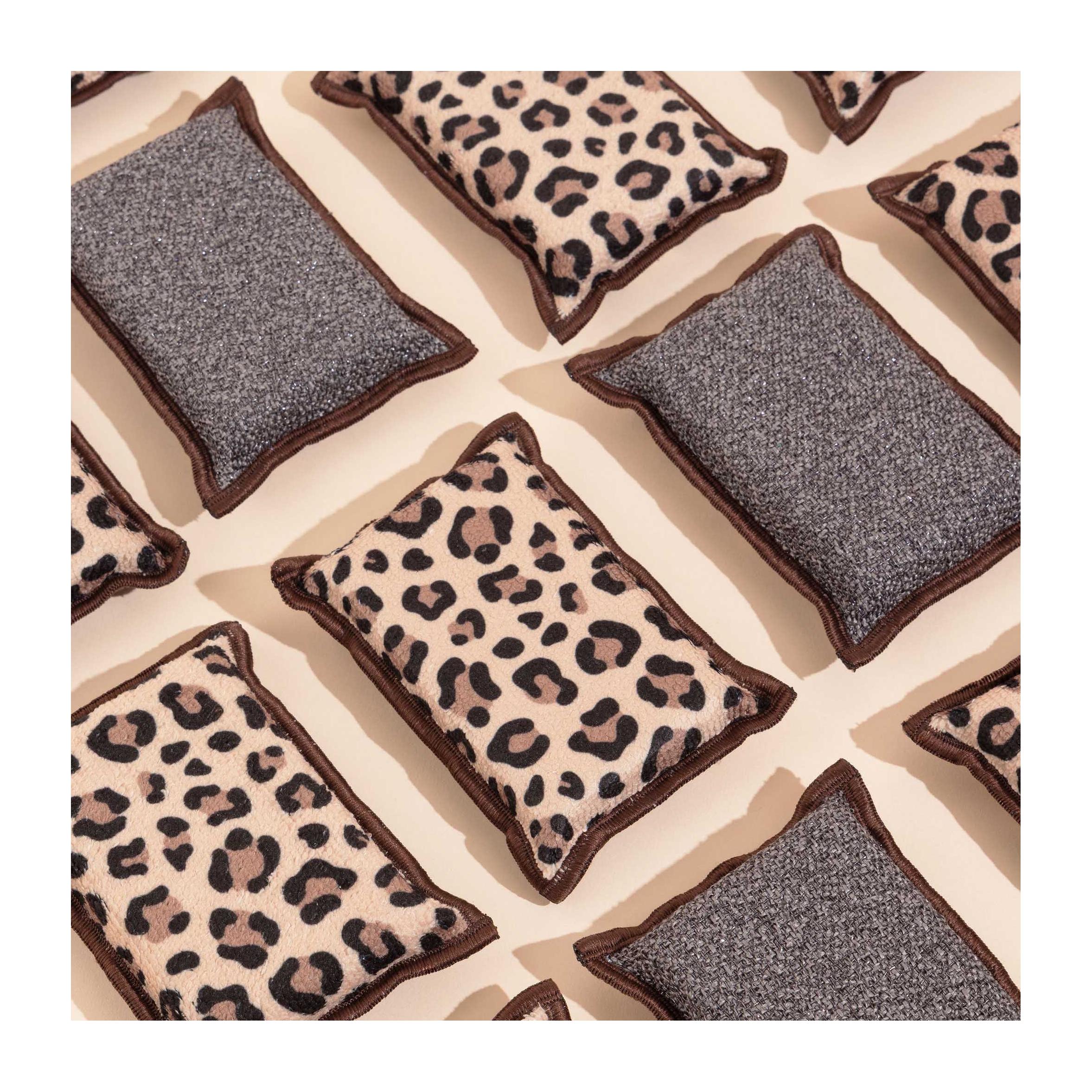 New - Leopard Sponge Duo