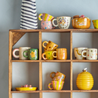 Collection of inside déco mugs and cups 