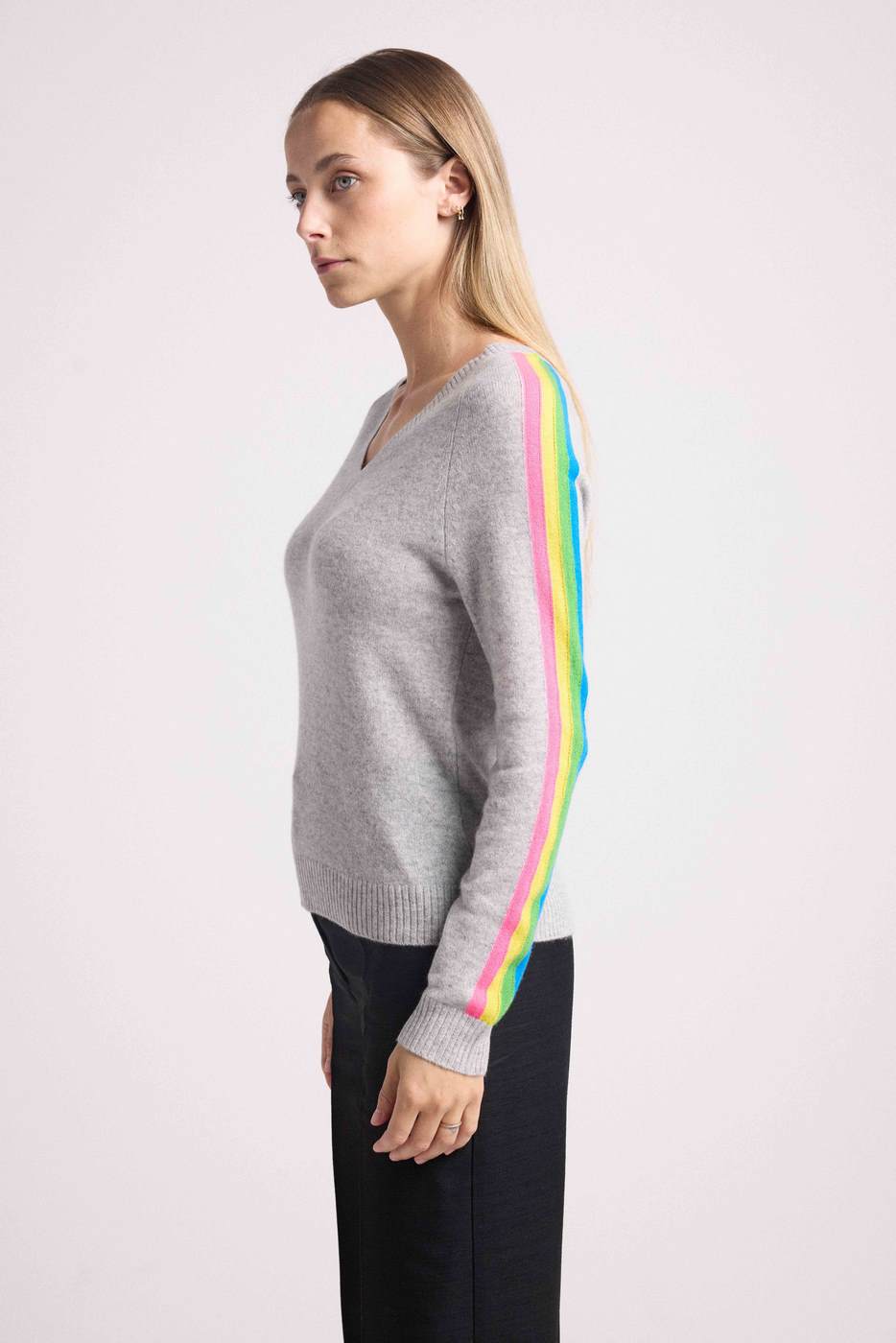 Maglione Scollo a V Righe Arcobaleno Maniche Java - Grigio Chiaro
