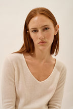 V-Neck Jumper - Joan - Ivory