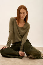 V-neck Jumper - Joan - Army Green