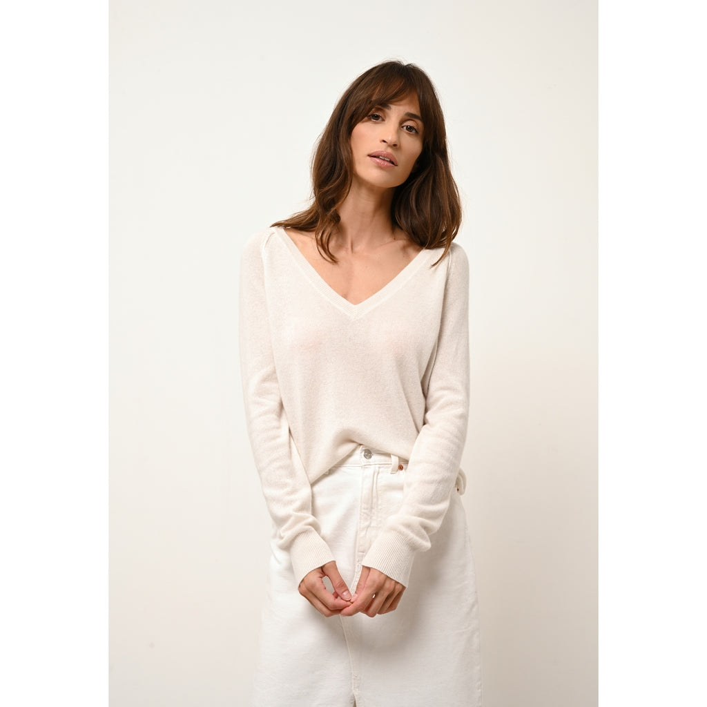 Pull Col V  - Phoebe - Ivoire